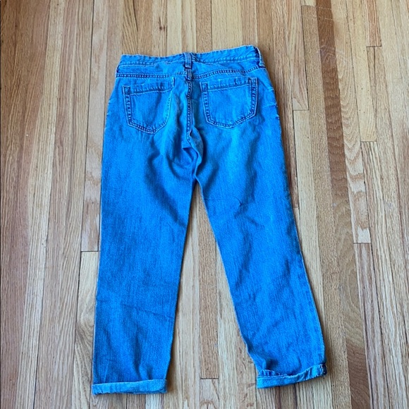 Old Navy Distressed Jeans - Picture 2 of 3